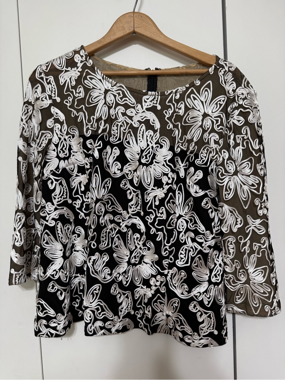 Alex Evenings Black Top with White Floral Lace Embroidery